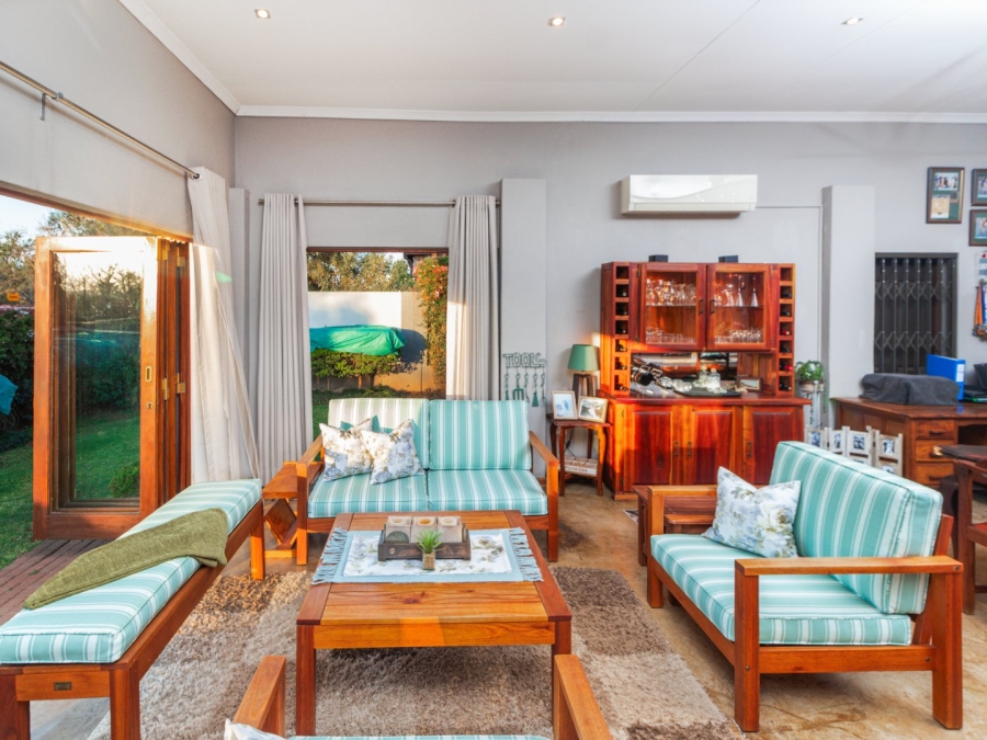 3 Bedroom Property for Sale in Meerhof North West